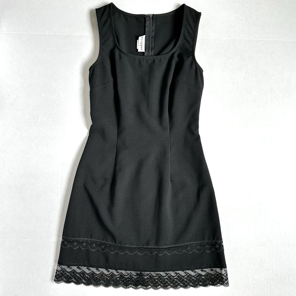 Vintage Wrapper A-Line Black Mini Dress Lace Hem Women’s Size 0-2 Fitted